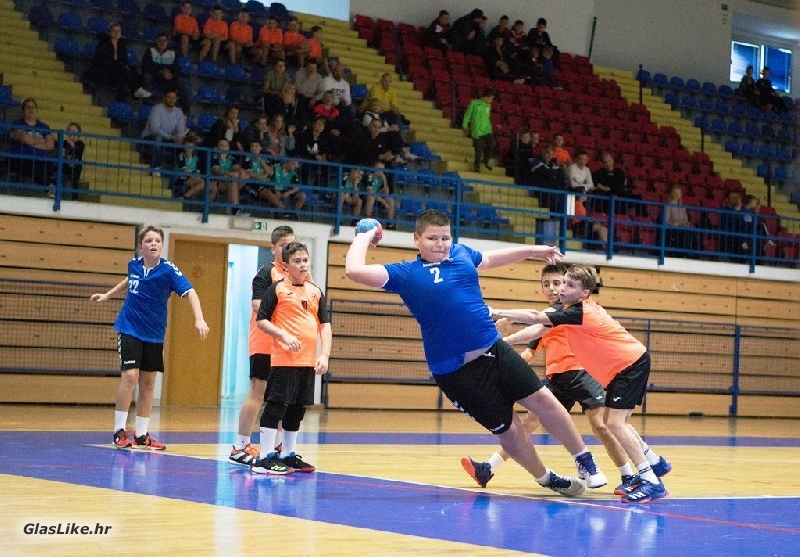 Mladi rukometaši Gospića neporaženi i nakon odigrane dvije derbi utakmice 
